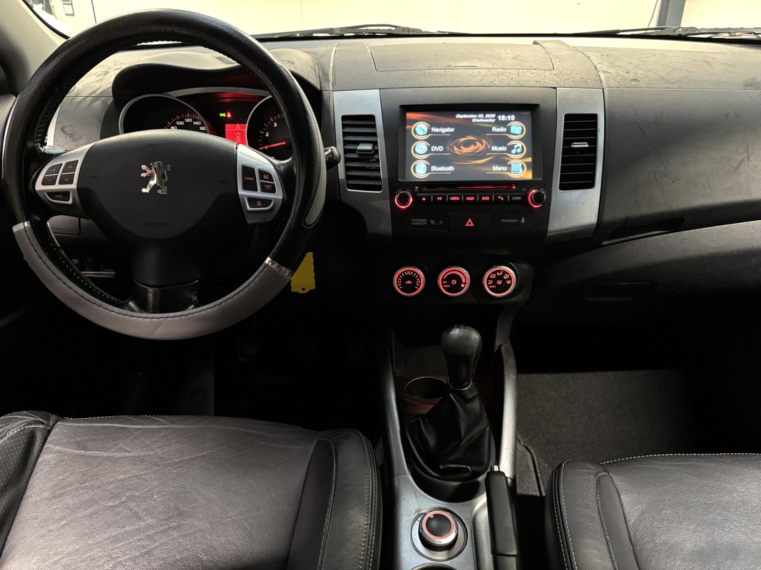 Peugeot 4007
