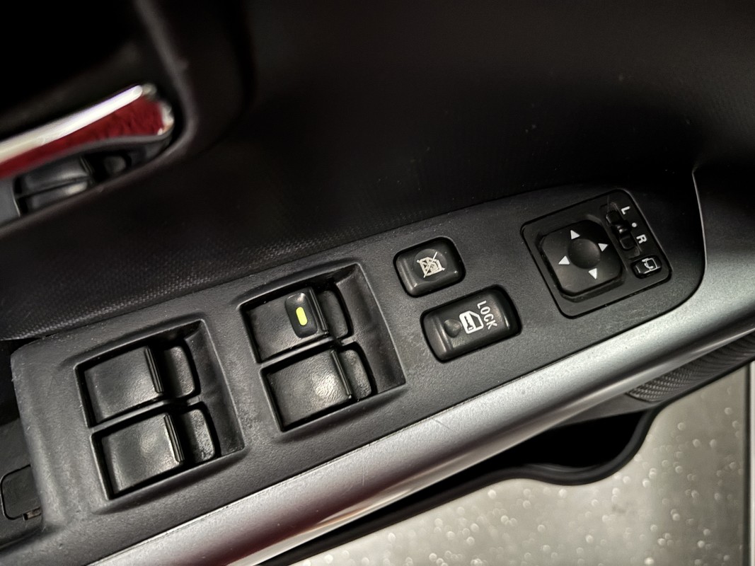 Peugeot 4007