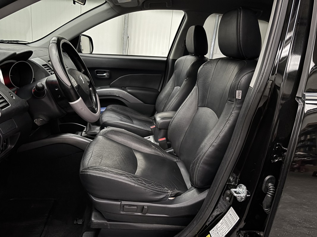 Peugeot 4007