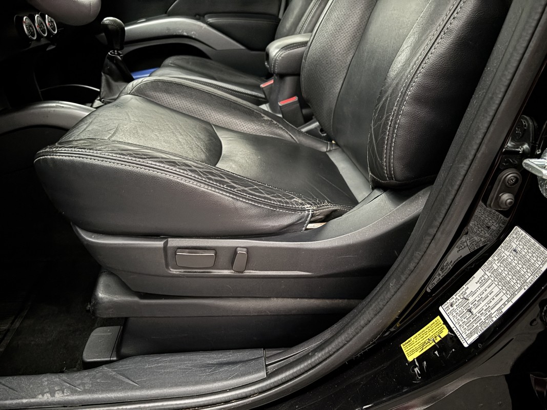 Peugeot 4007