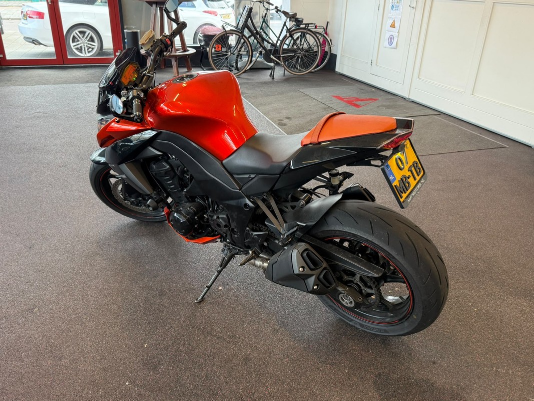 Kawasaki Z1000