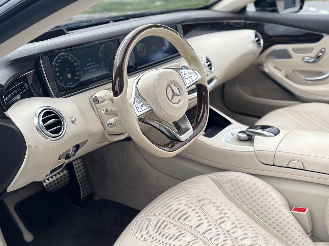 Mercedes-Benz S-Klasse