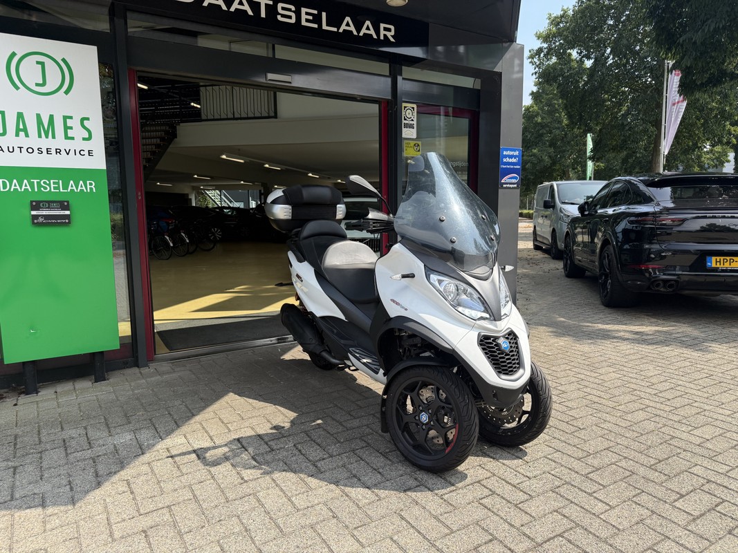 Piaggio MP3