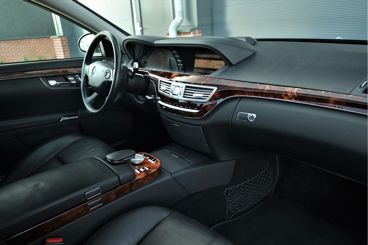 Mercedes-Benz S-Klasse