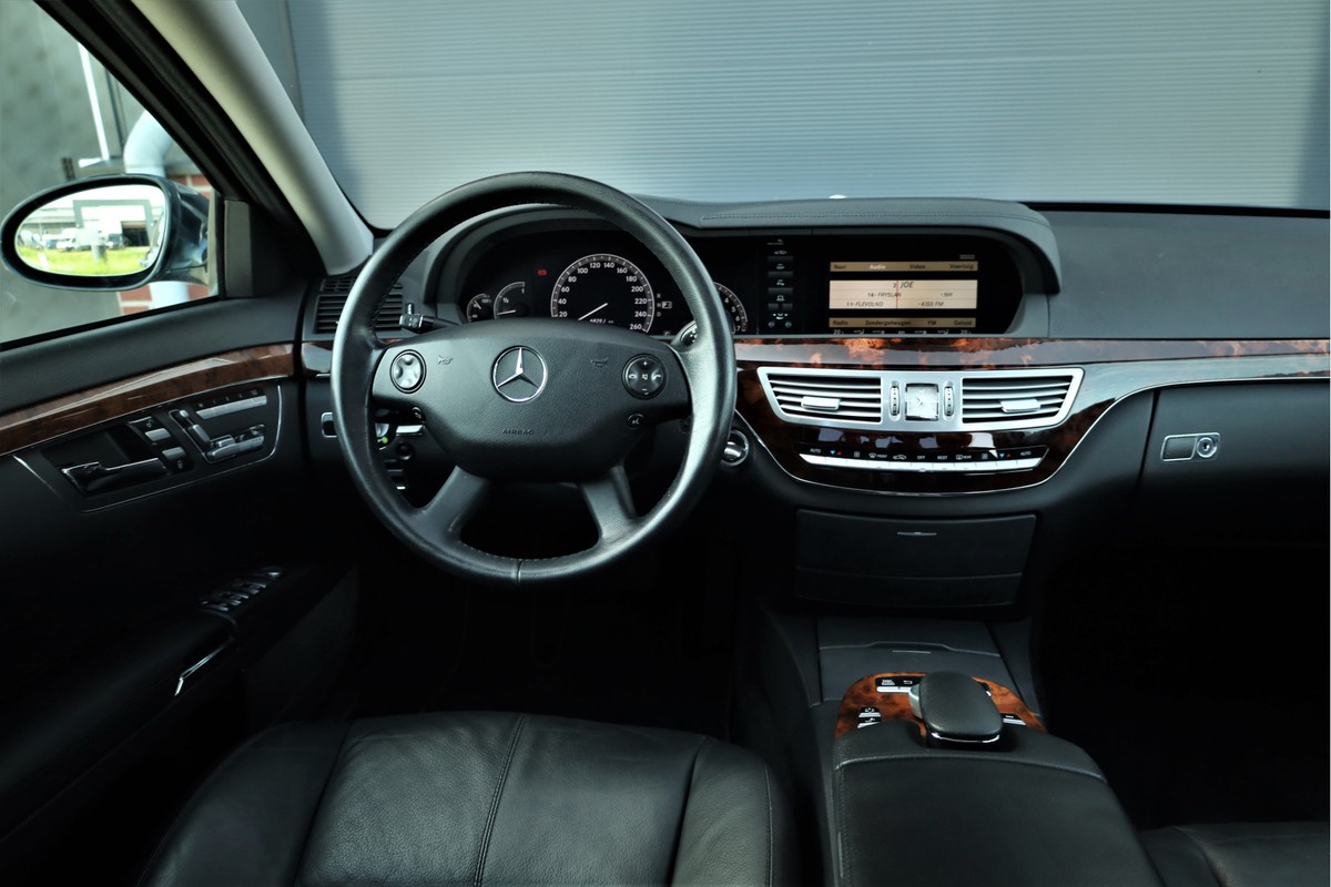 Mercedes-Benz S-Klasse