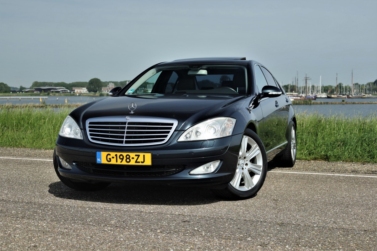 Mercedes-Benz S-Klasse