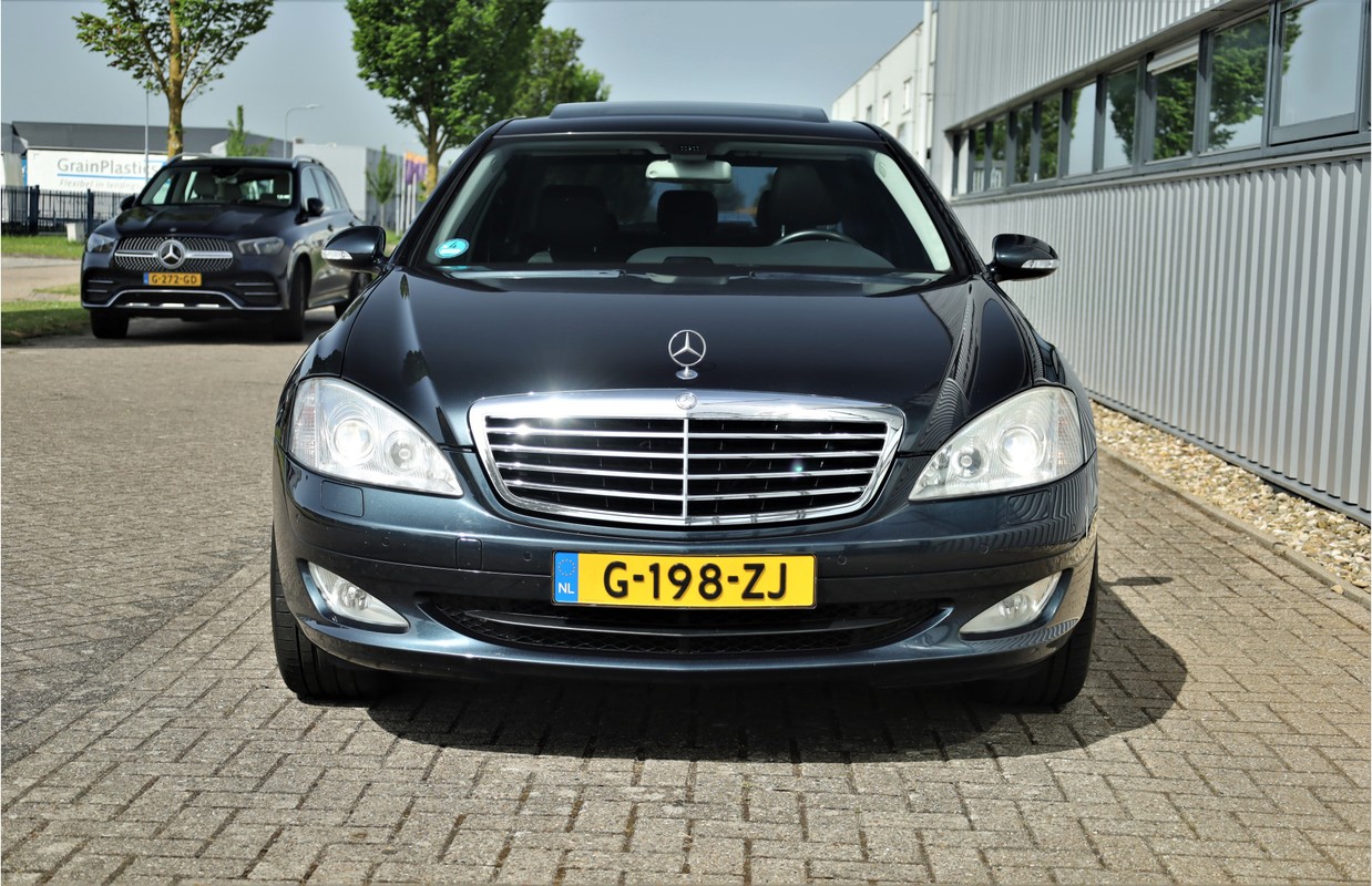 Mercedes-Benz S-Klasse