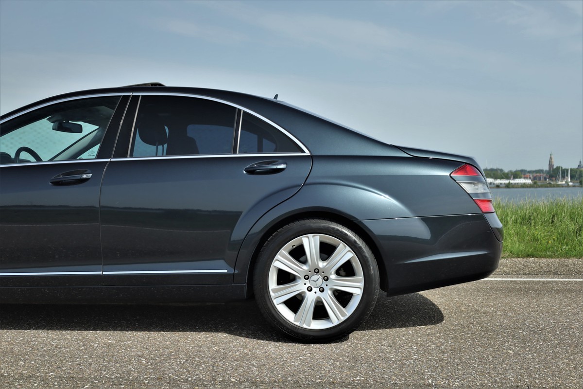 Mercedes-Benz S-Klasse