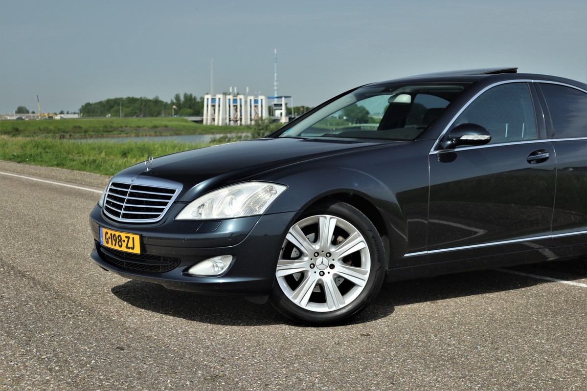 Mercedes-Benz S-Klasse