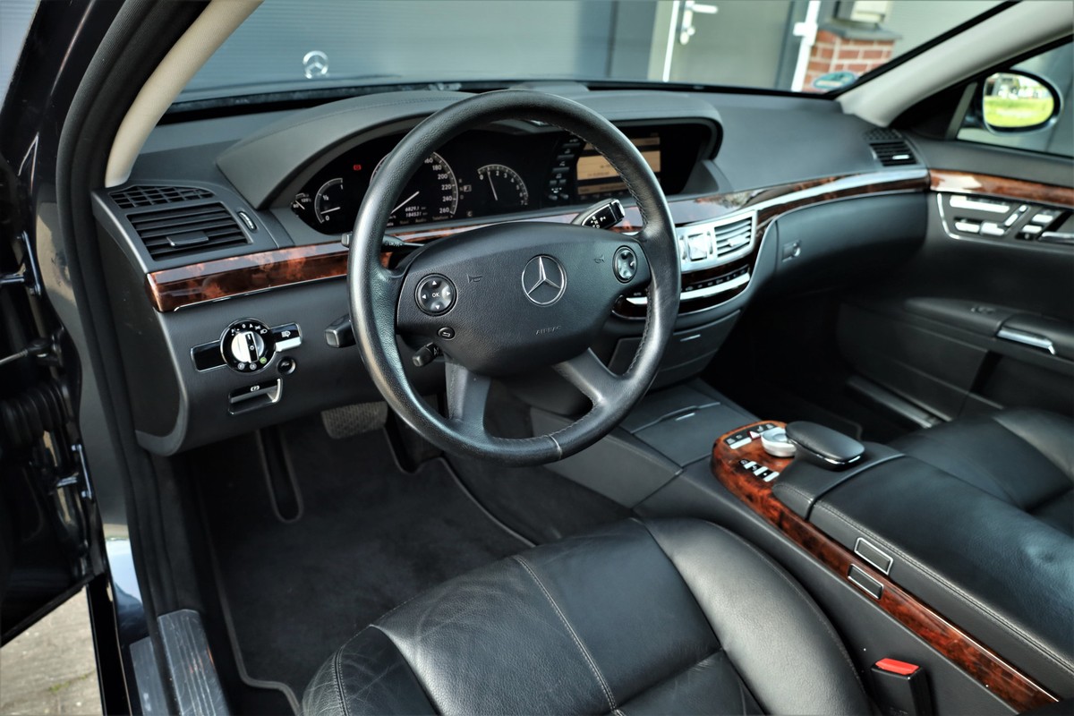 Mercedes-Benz S-Klasse