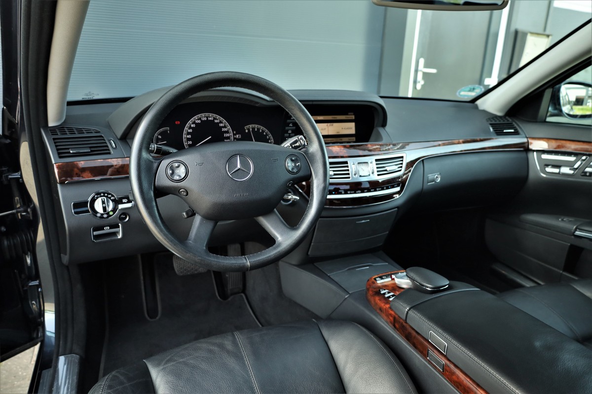 Mercedes-Benz S-Klasse