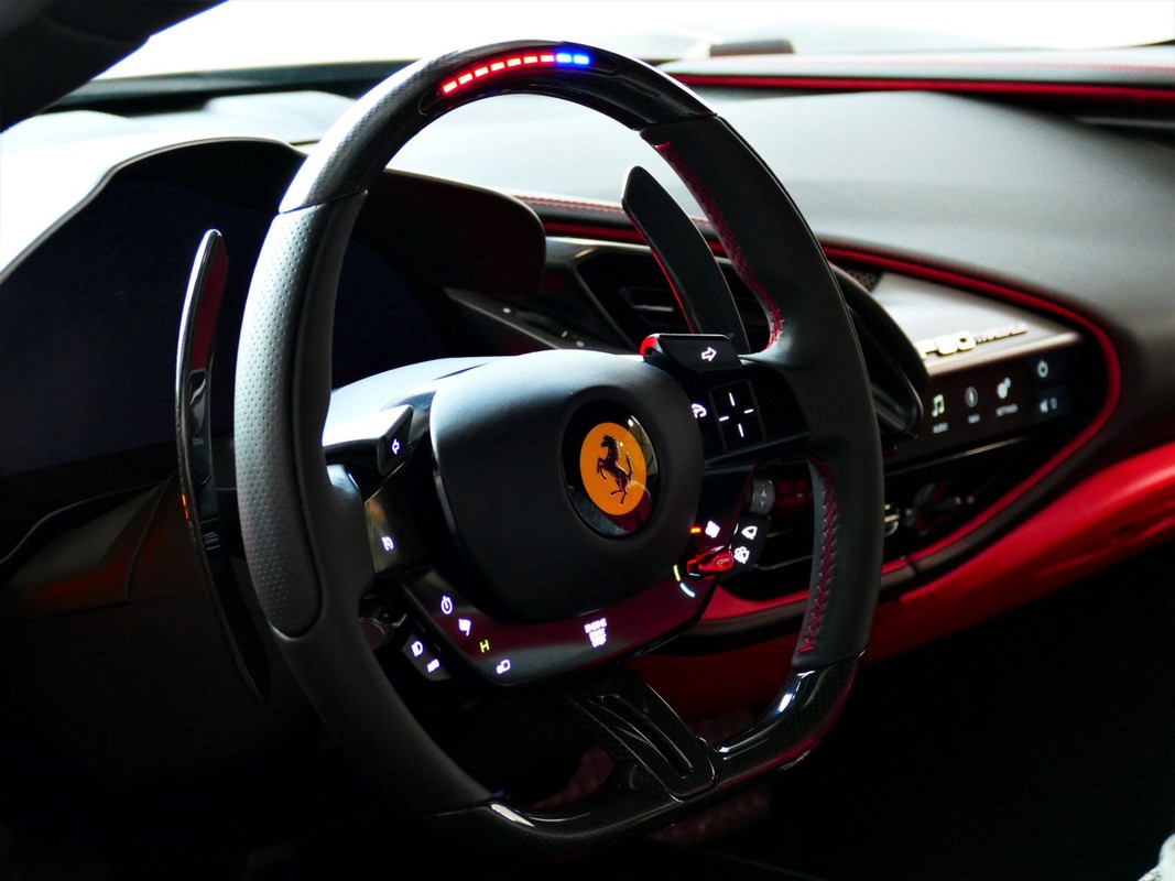 Ferrari SF90 Stradale