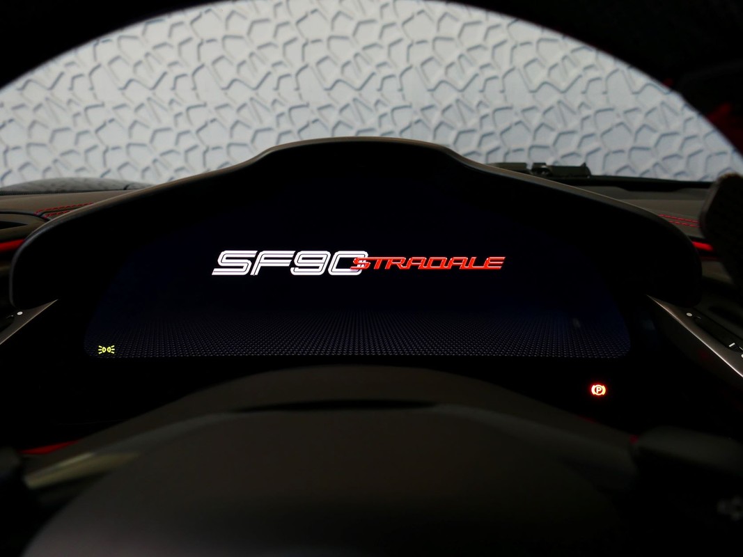 Ferrari SF90 Stradale