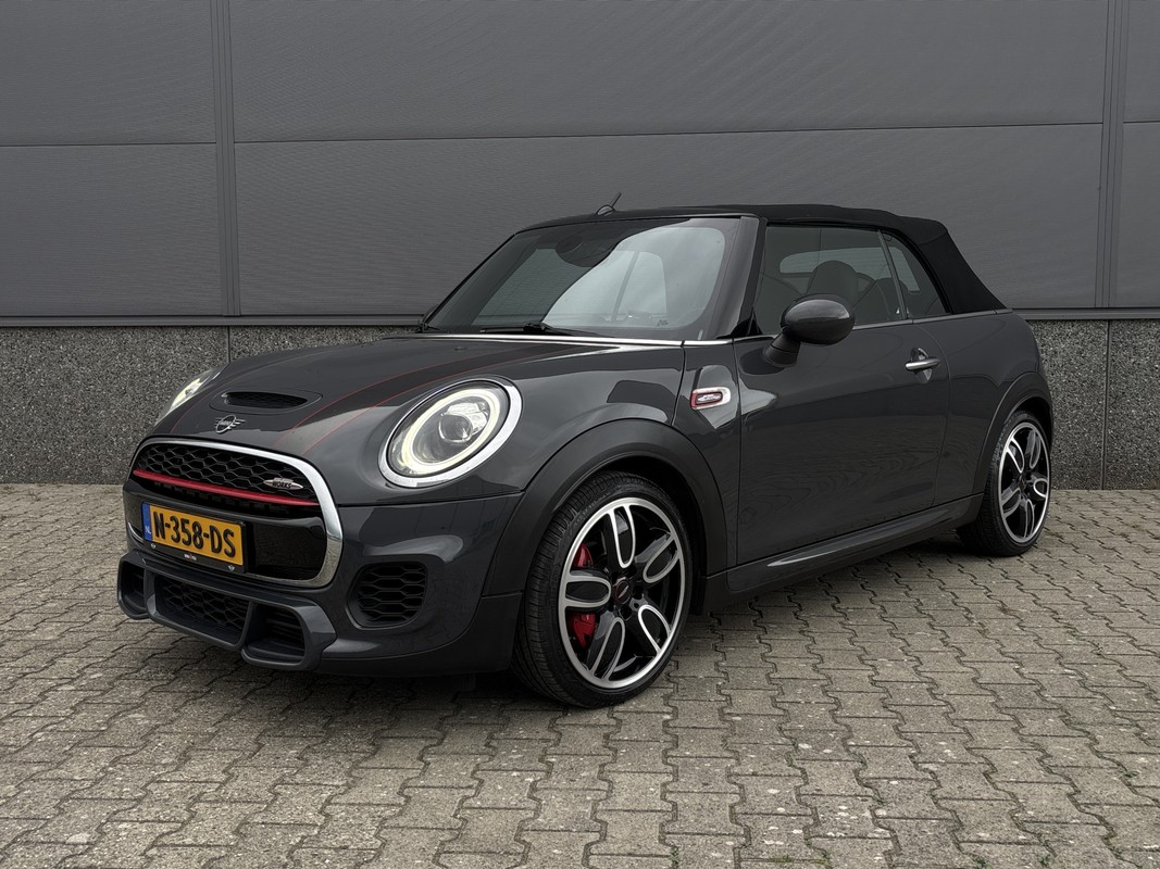 MINI Cooper Cabrio