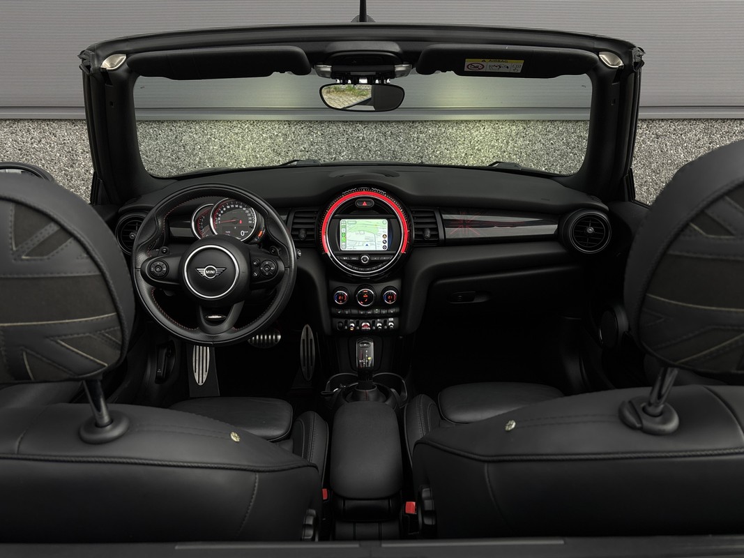 MINI Cooper Cabrio