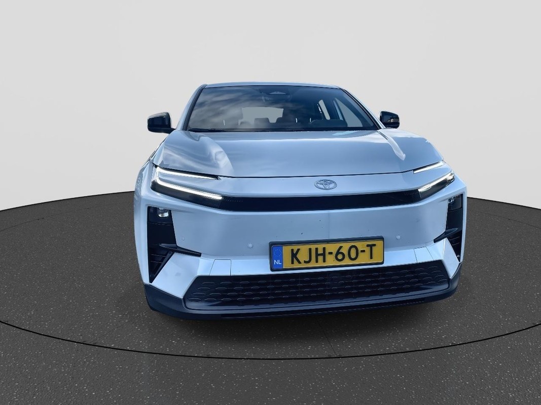 Toyota C-HR+