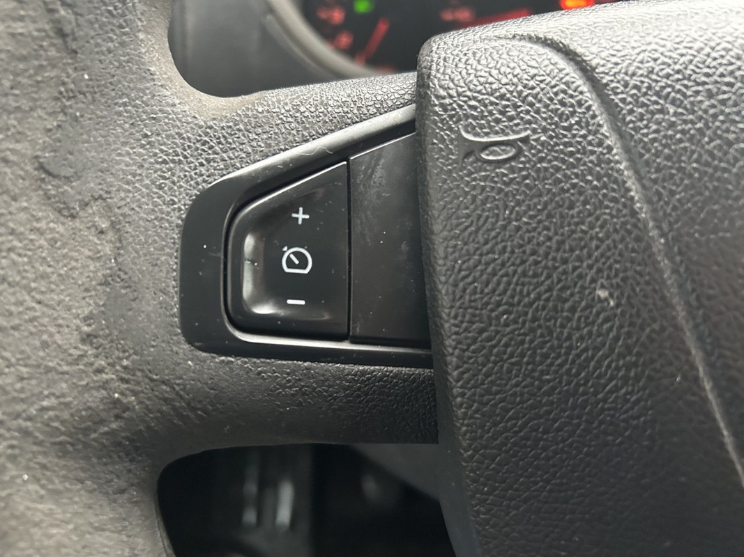 Nissan NV400