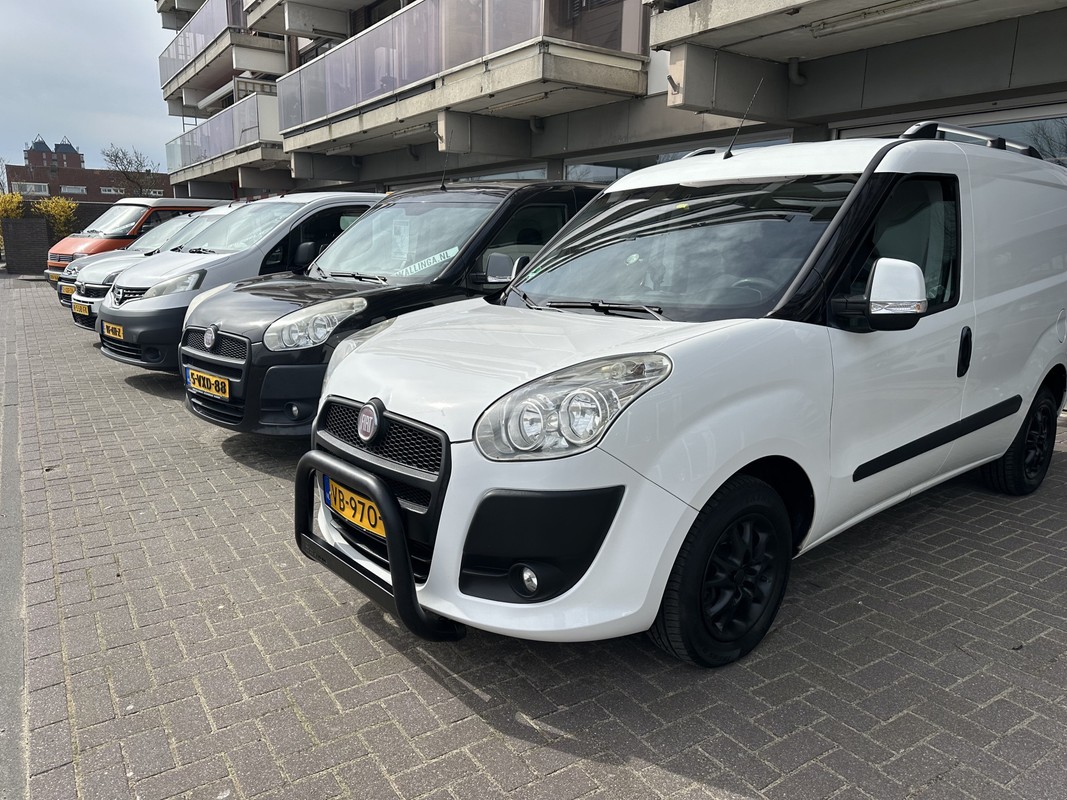 Nissan NV400
