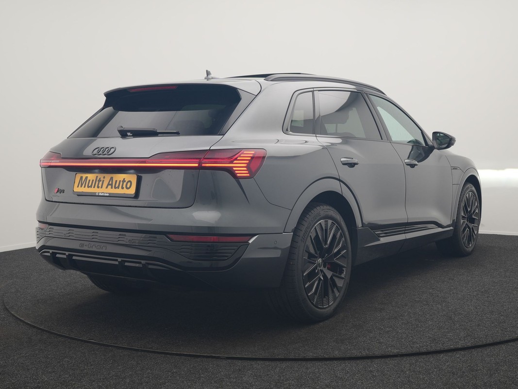 Audi Q8 e-tron