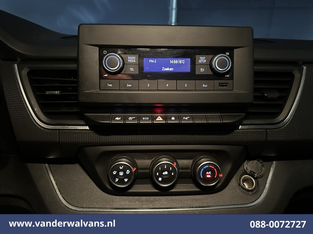 Nissan Primastar
