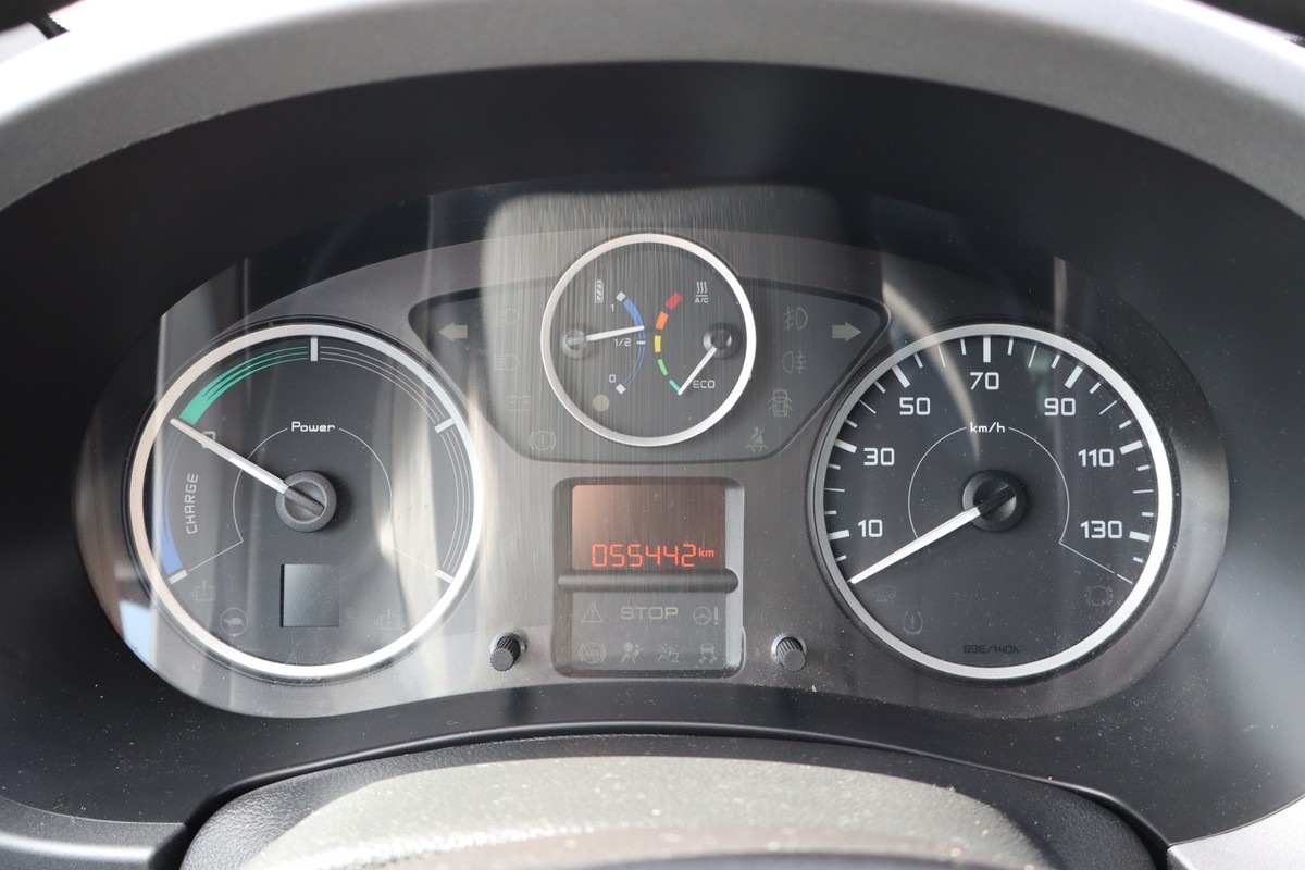 Peugeot e-Partner