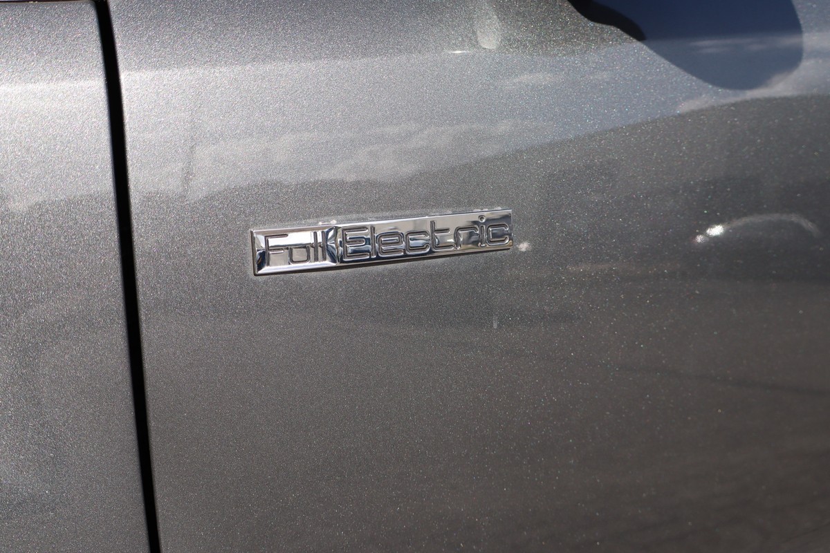 Peugeot e-Partner