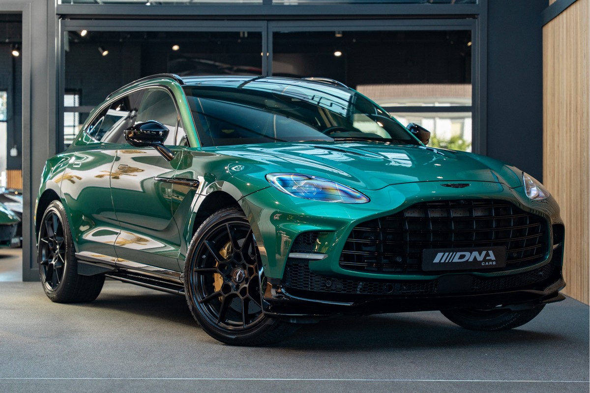 Aston Martin DBX