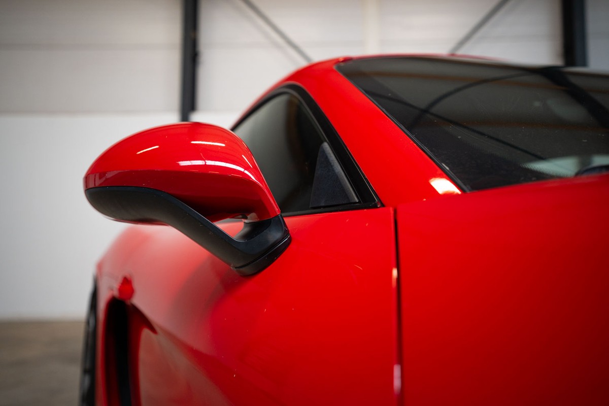 Porsche Cayman