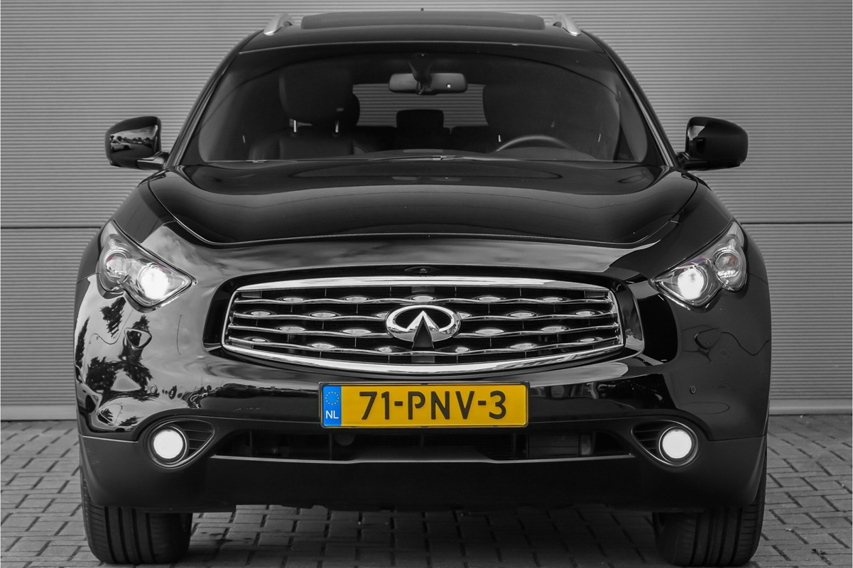 Infiniti FX