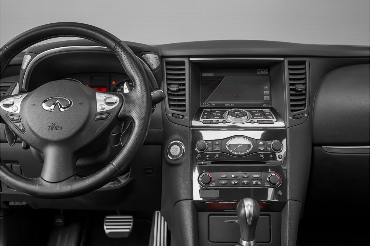 Infiniti FX