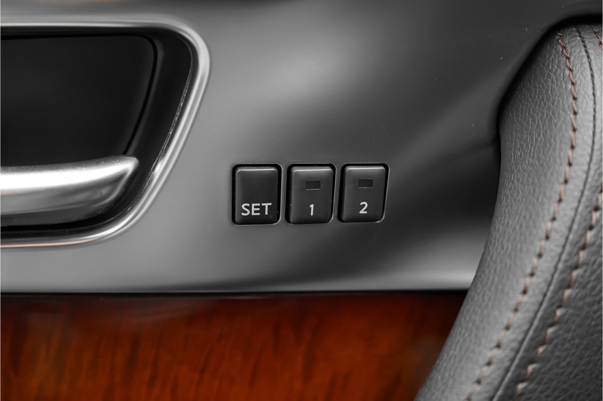 Infiniti FX
