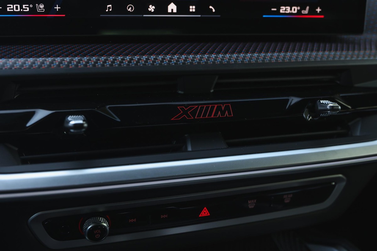 BMW XM