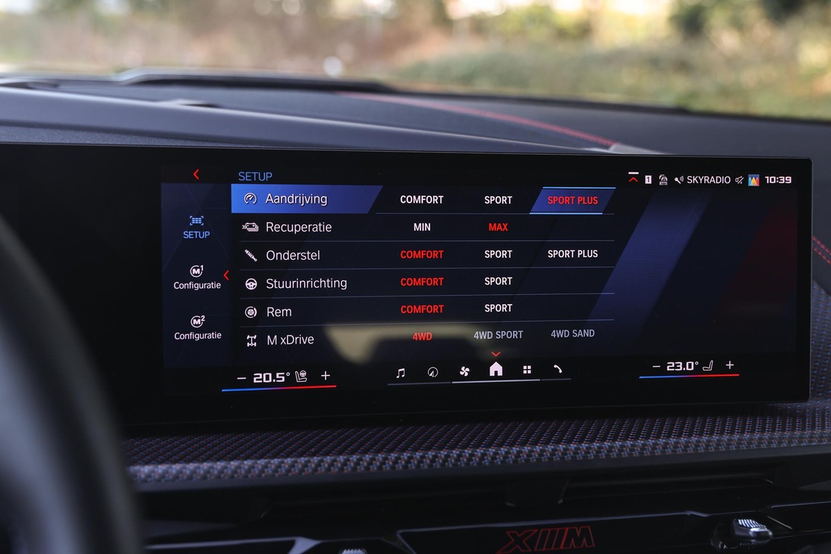 BMW XM