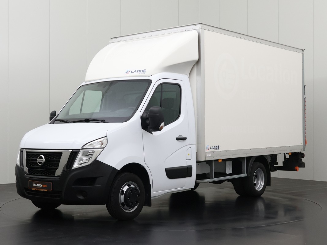 Nissan Interstar