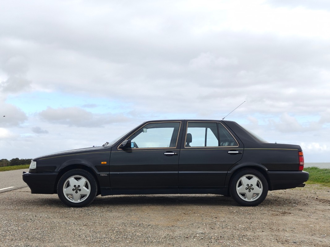 Lancia Thema