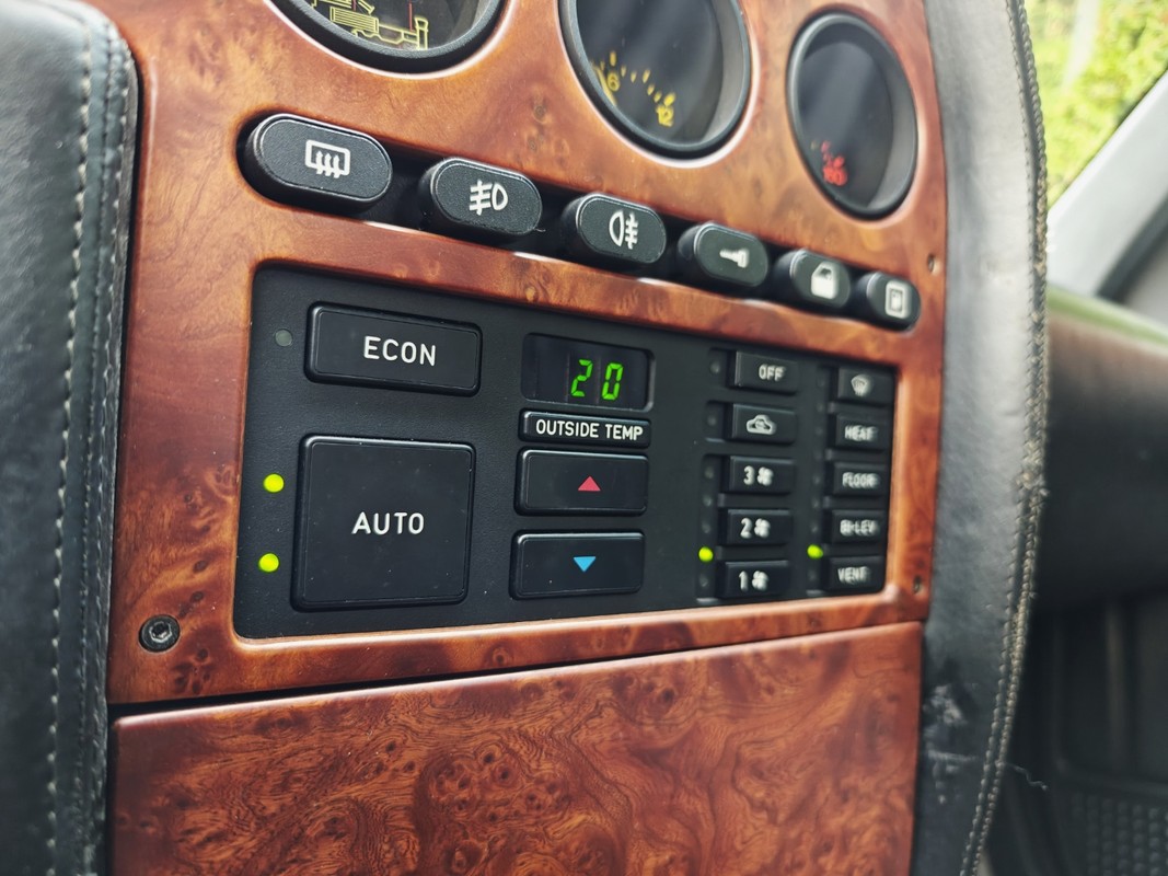 Lancia Thema