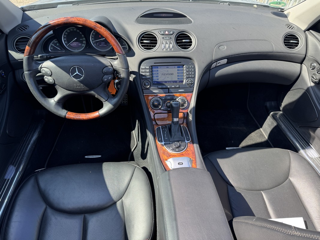 Mercedes-Benz SL