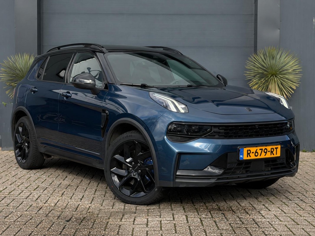 Lynk & Co 01