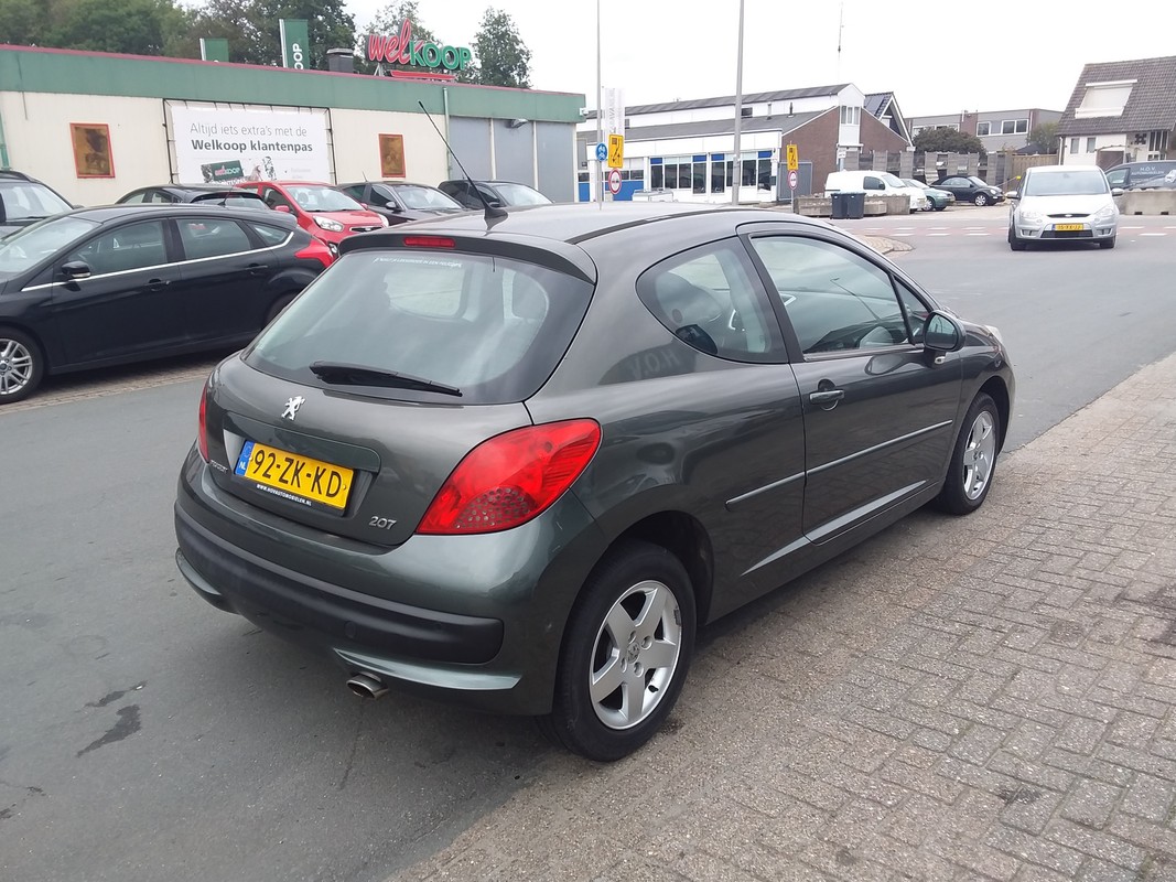 Peugeot 207