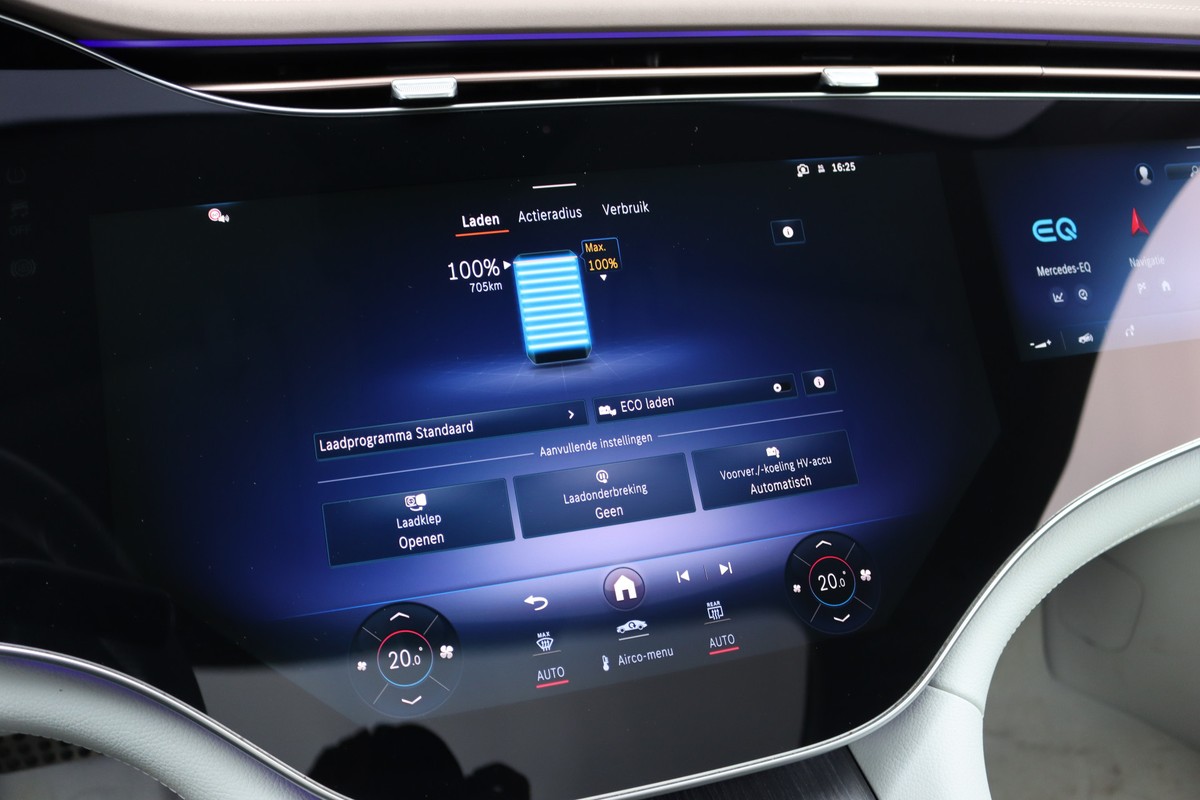 Mercedes-Benz EQS