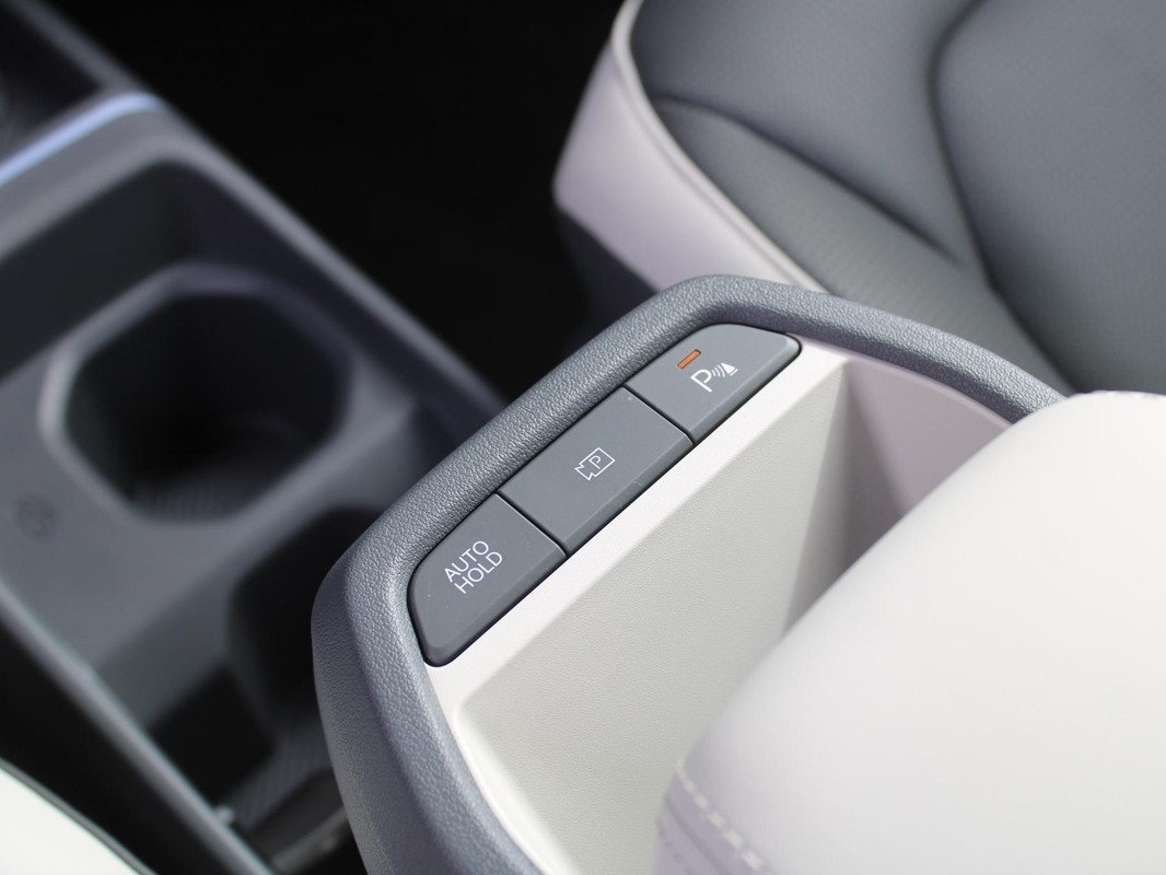 Kia EV2