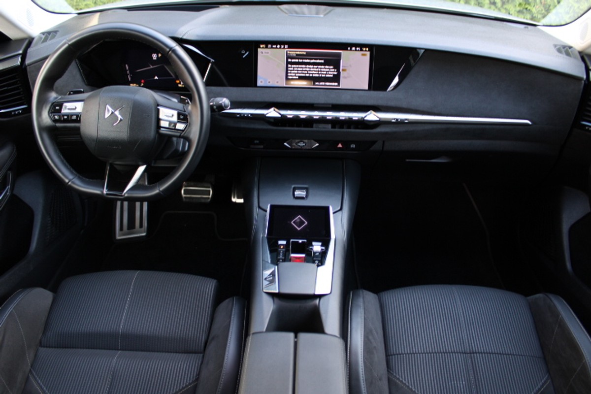 DS DS 4