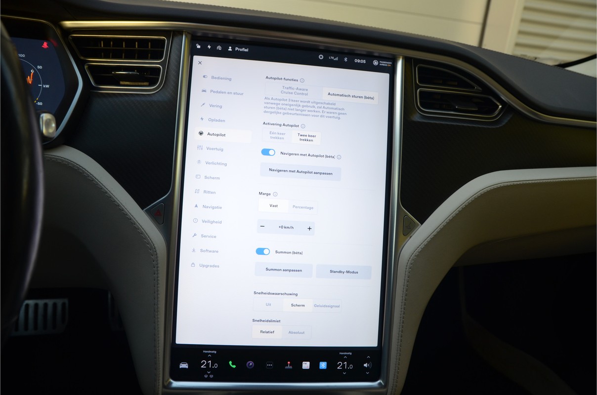Tesla Model S