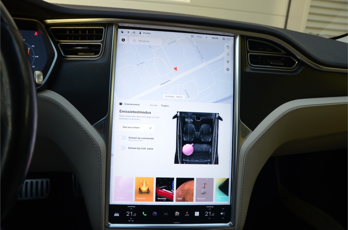 Tesla Model S