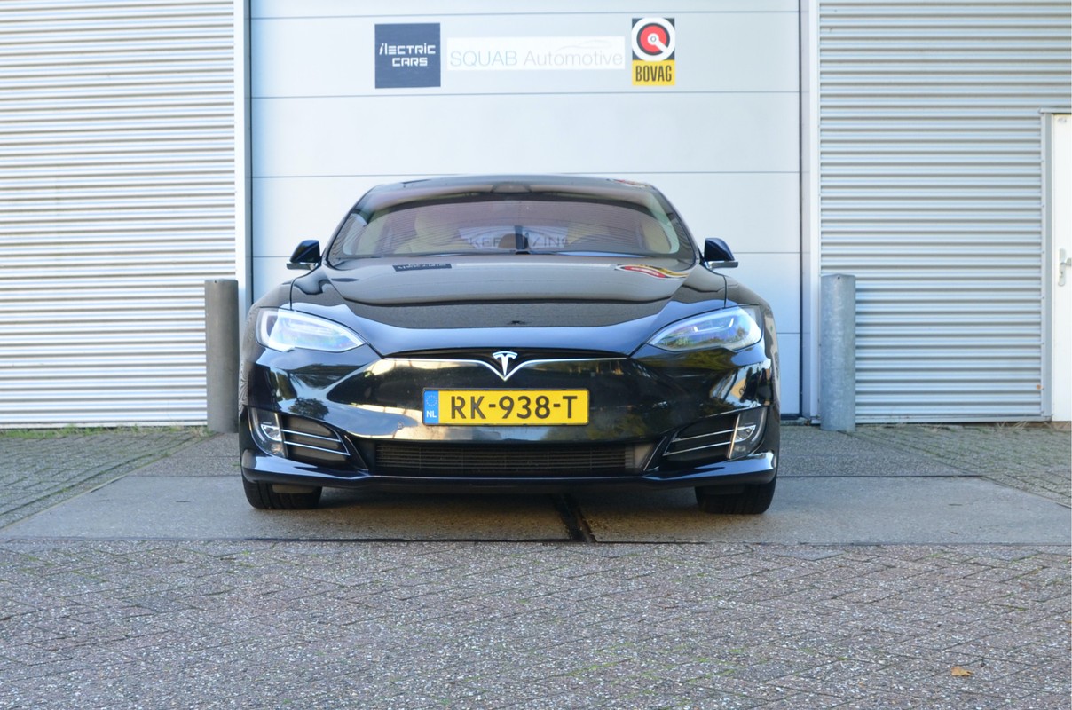 Tesla Model S