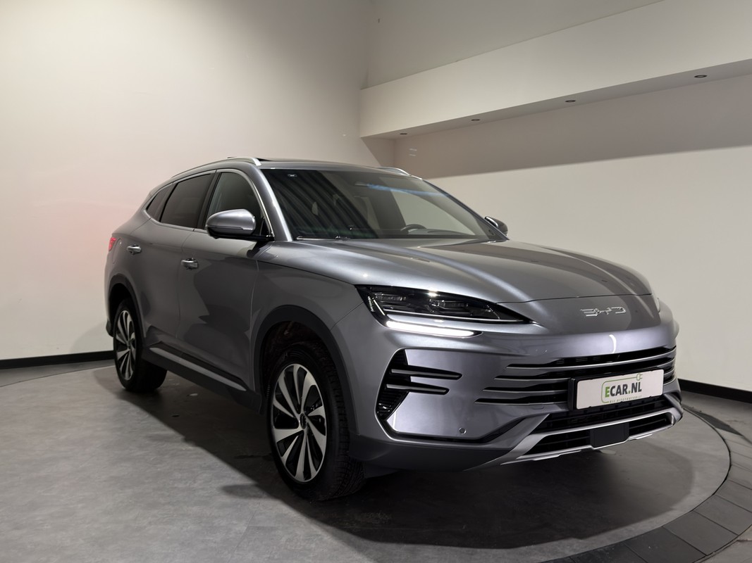 BYD SEAL U