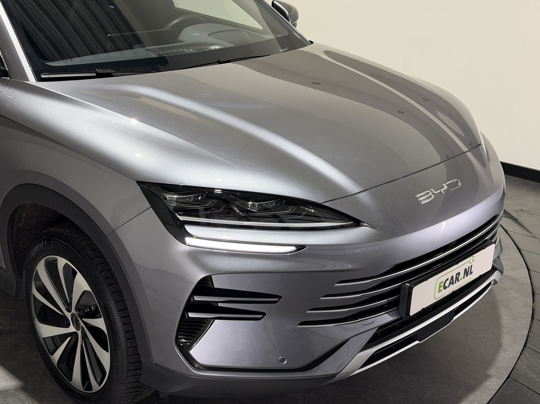 BYD SEAL U