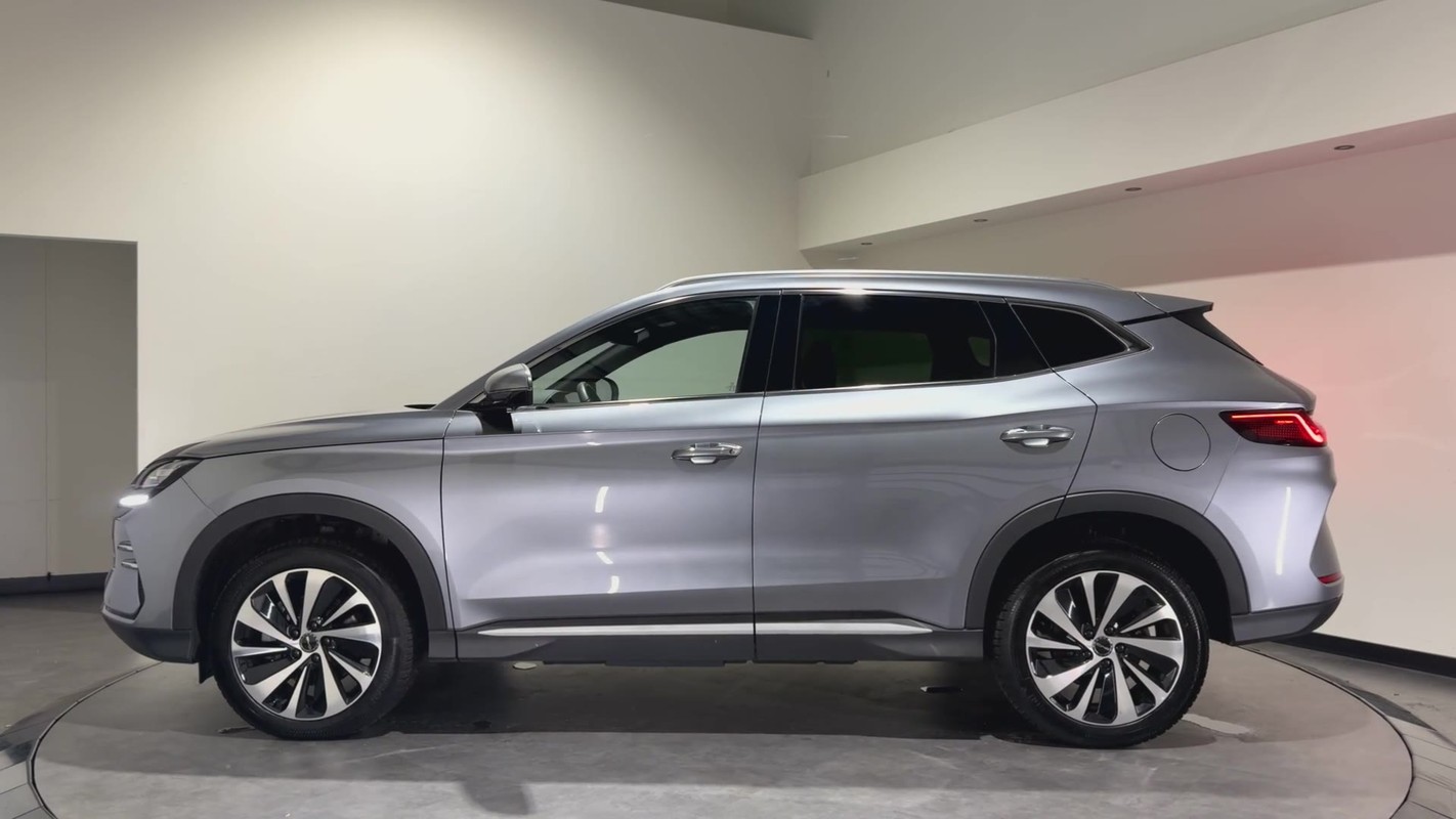 BYD SEAL U