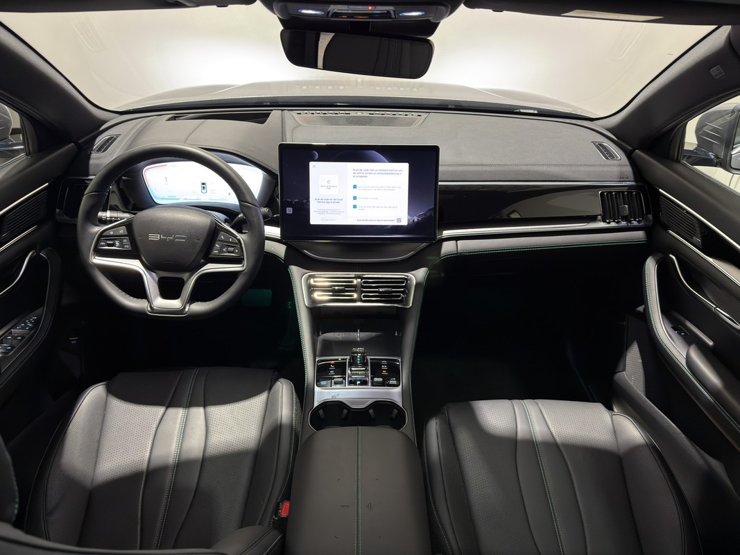 BYD SEAL U