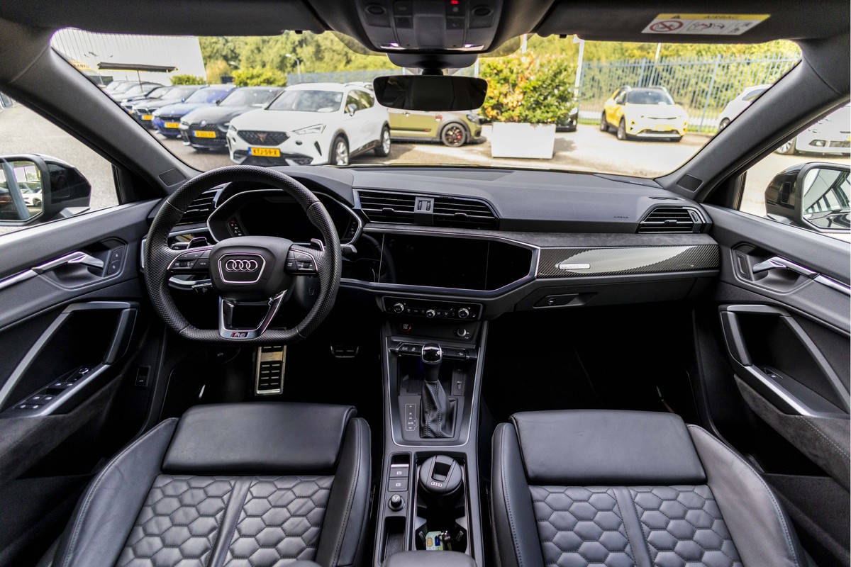 Audi RSQ3